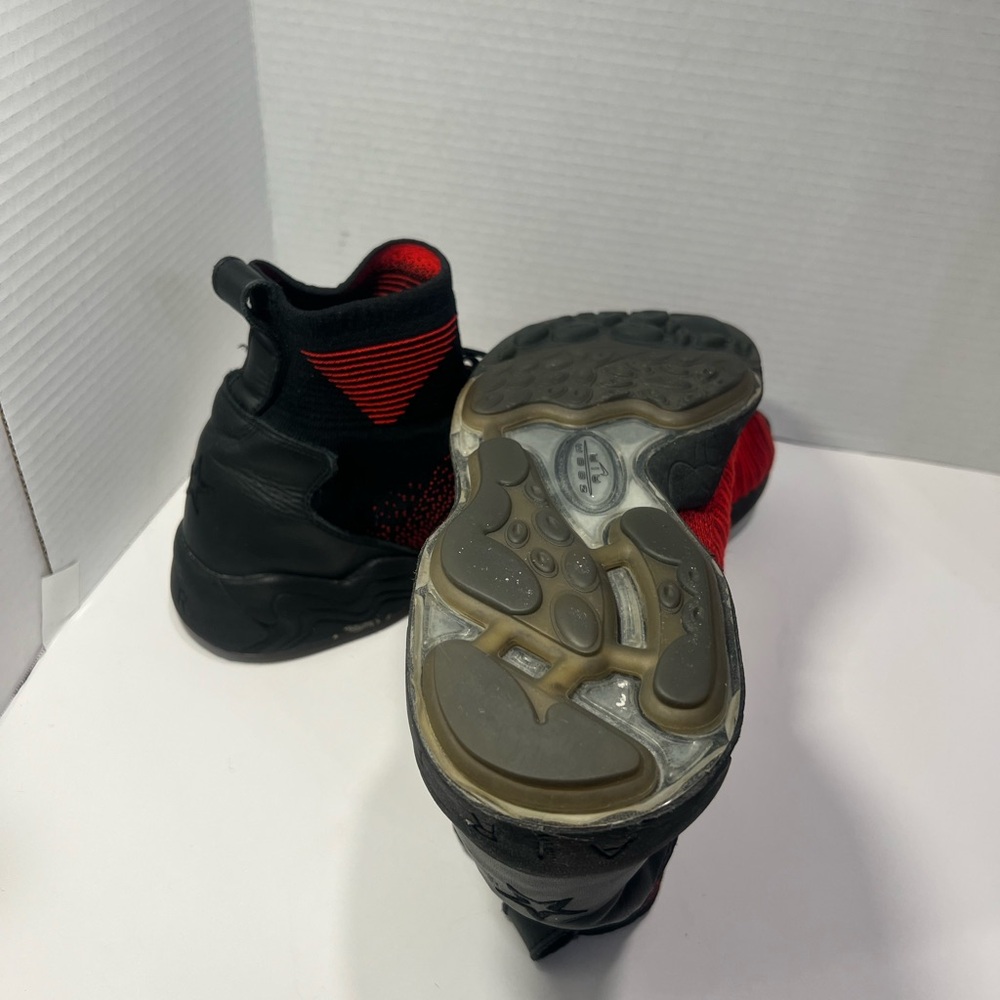 Nike - Picture 5 of 5